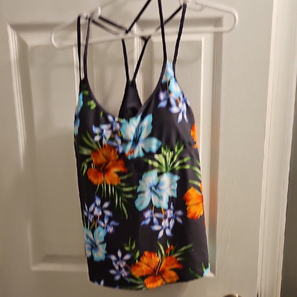 Kona Sol Black Floral Camisole